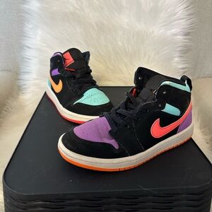 Jordan 1 Mid Multi-Color size 13c